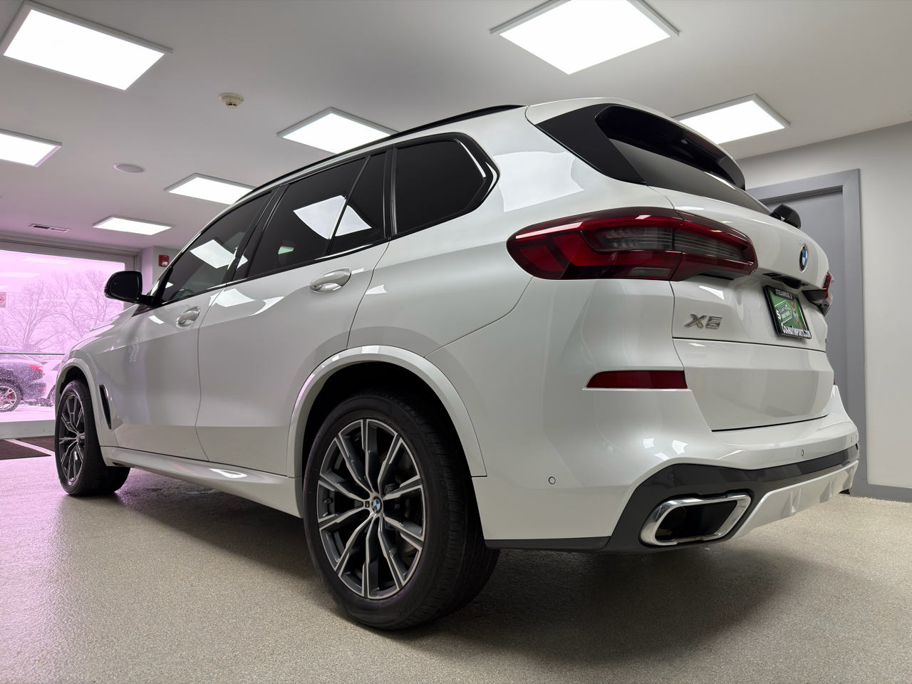 BMW X5 xDrive40i Sports Activity Vehicle 2022