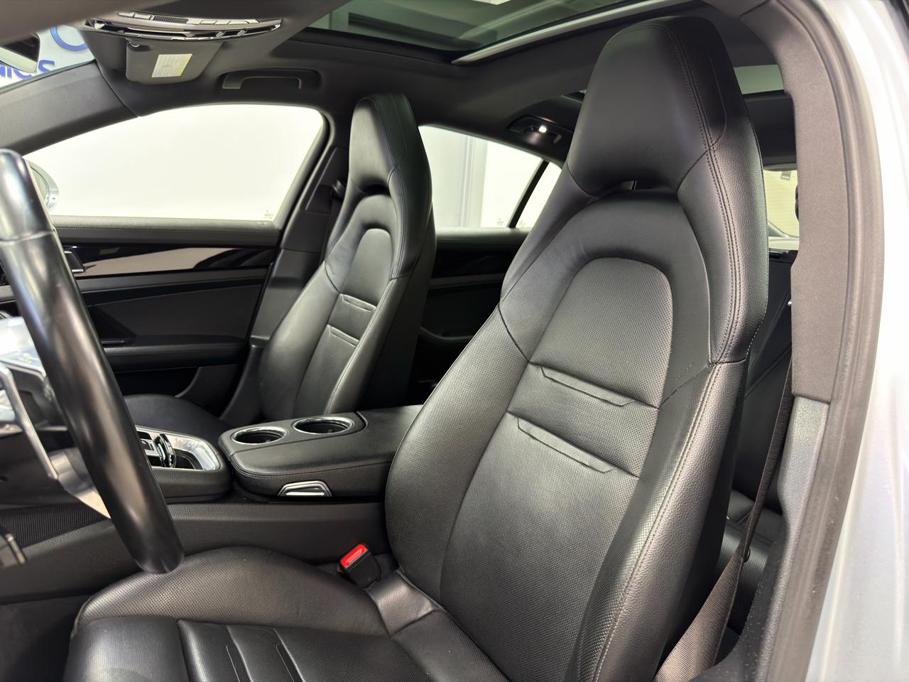 Porsche Panamera 4 AWD 2018