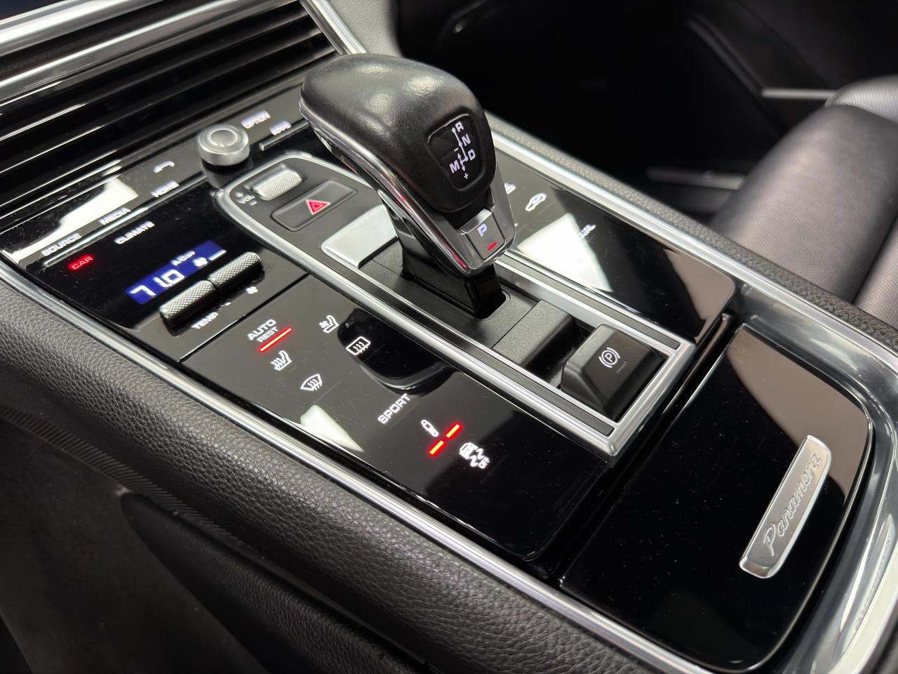 Porsche Panamera 4 AWD 2018