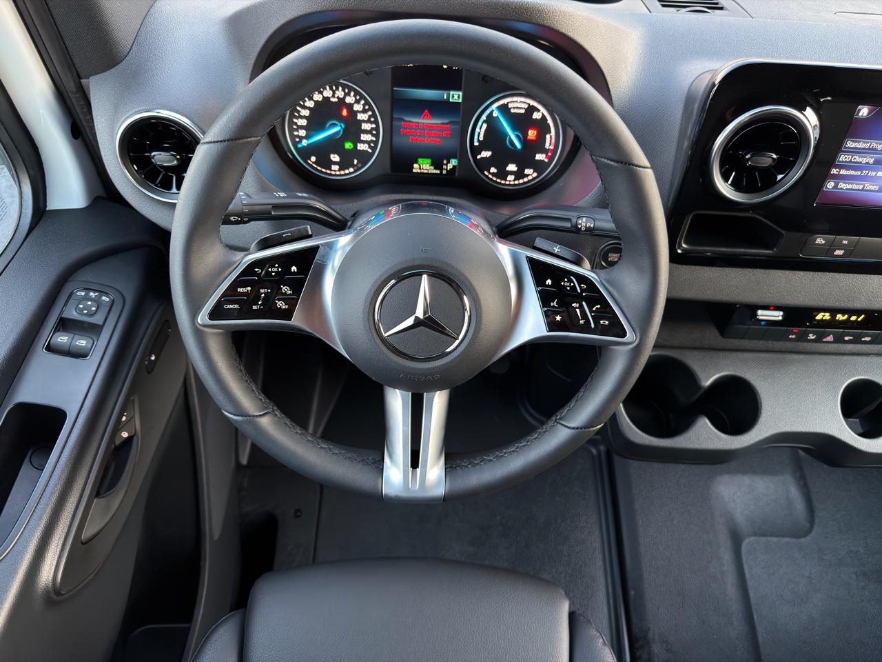 Mercedes-Benz eSprinter Cargo Van 2500 High Roof 170" RWD 2024