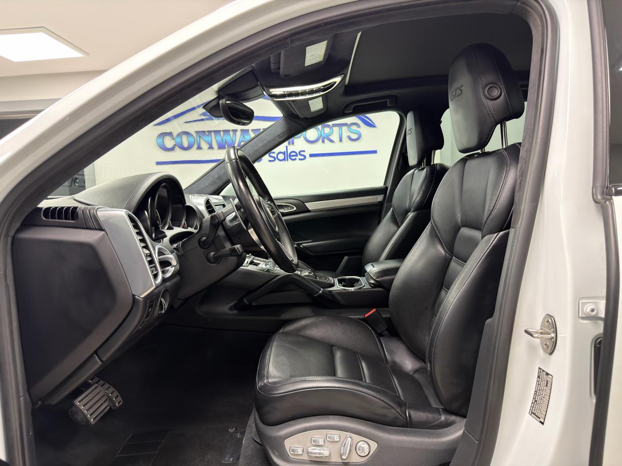 Porsche Cayenne AWD 4dr GTS 2016