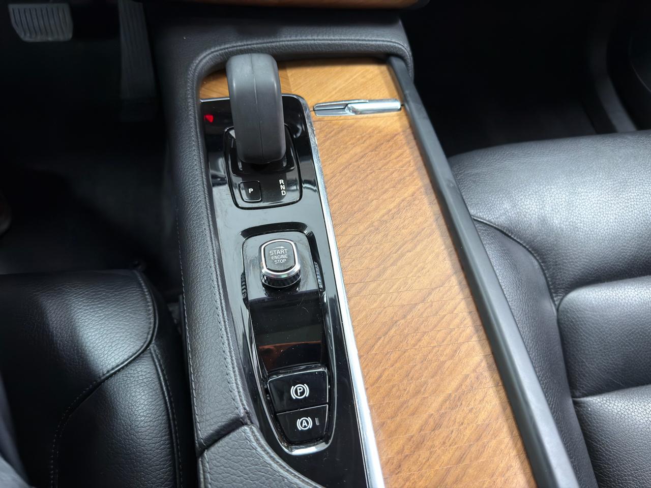 Volvo XC90 Recharge Plug-In Hybrid T8 eAWD PHEV Inscription Expression 7P 2022