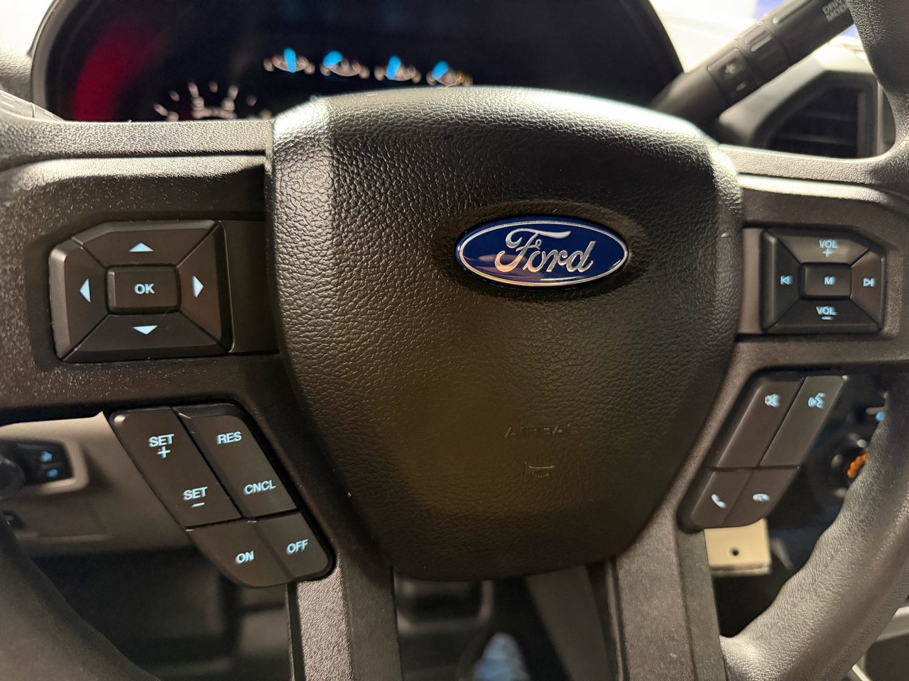 Ford F-150 XL 4WD SuperCrew 5.5' Box 2018