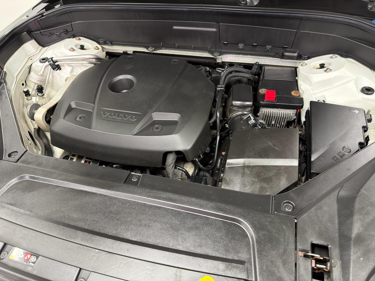 Volvo XC90 AWD 4dr T6 R-Design 2016