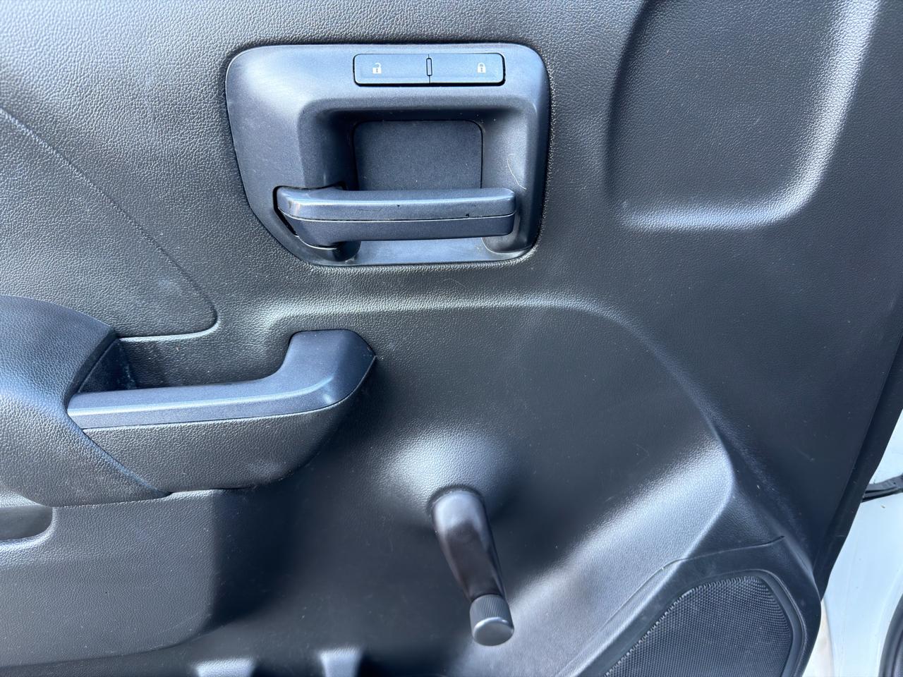 Chevrolet Silverado 3500HD Built After Aug 14 2WD Reg Cab 133.6" Work Truck 2015