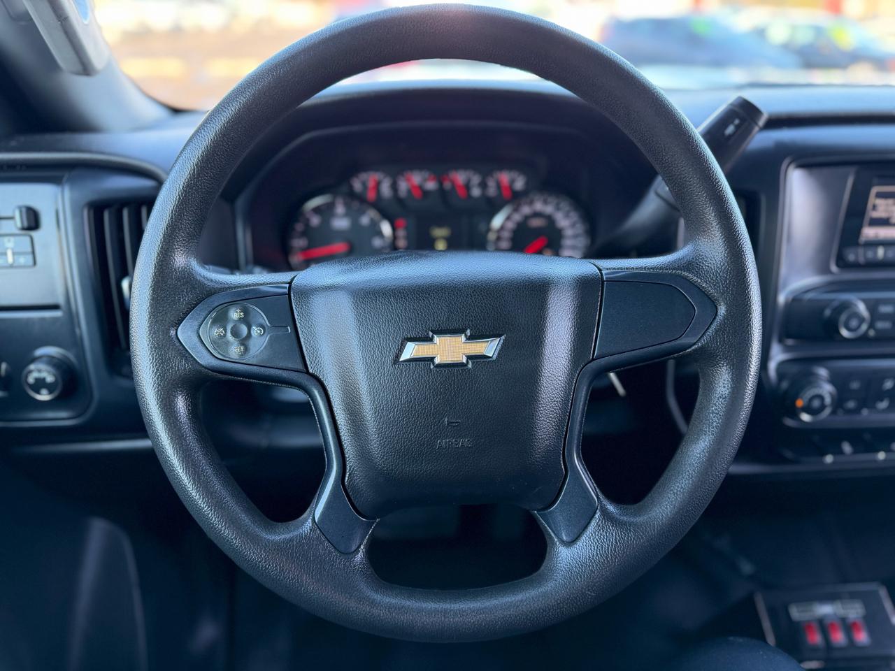 Chevrolet Silverado 3500HD Built After Aug 14 2WD Reg Cab 133.6" Work Truck 2015