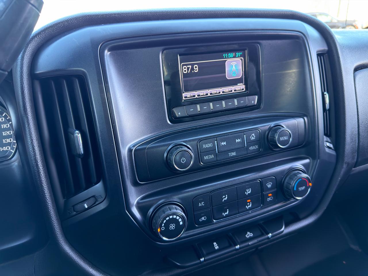 Chevrolet Silverado 3500HD Built After Aug 14 2WD Reg Cab 133.6" Work Truck 2015