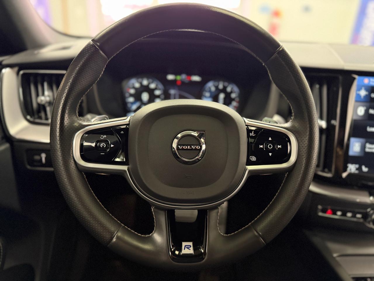 Volvo XC60 T6 AWD R-Design 2019