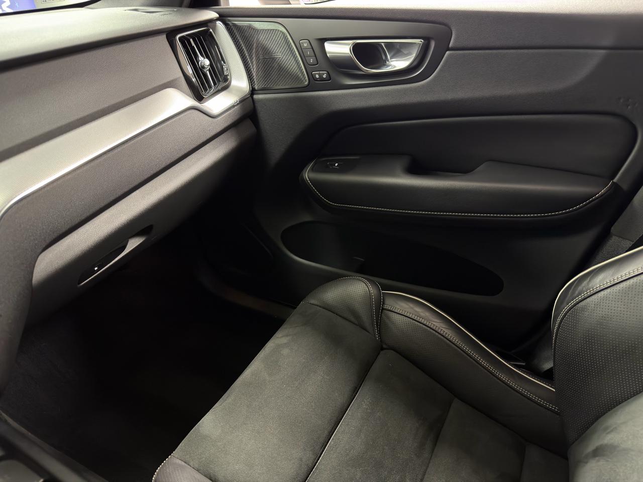 Volvo XC60 T6 AWD R-Design 2019