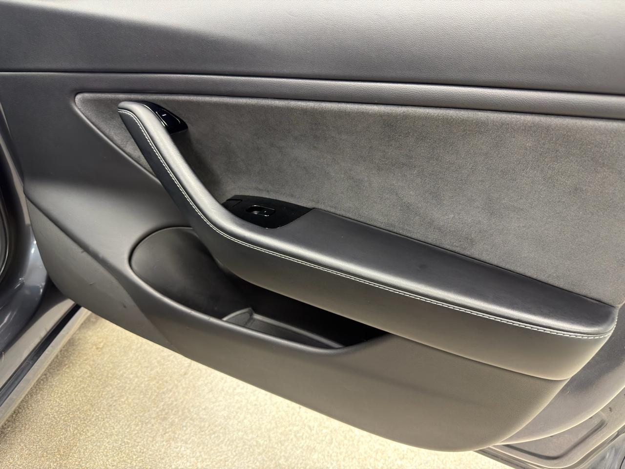 Tesla Model 3 Long Range Battery RWD 2018