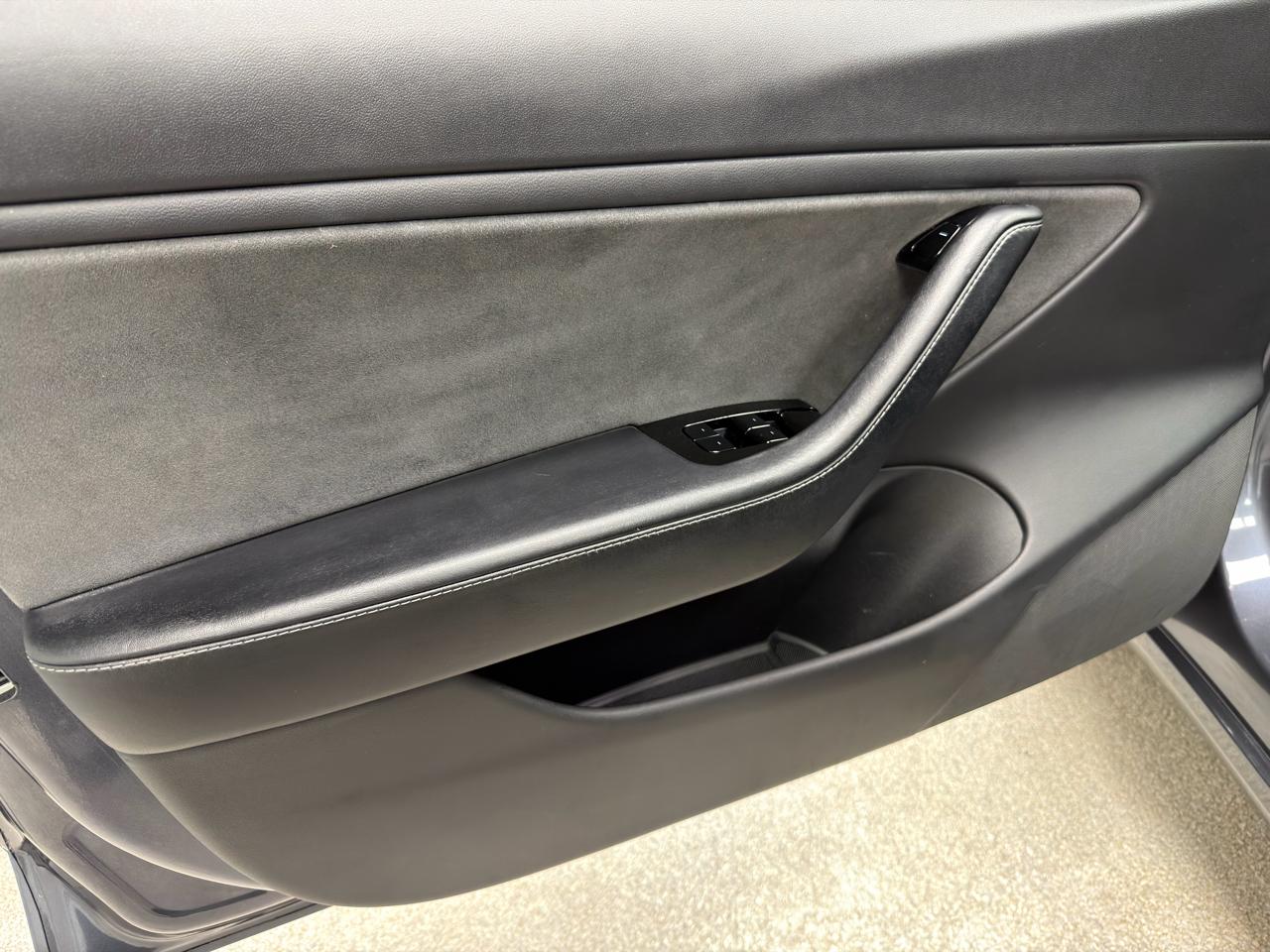 Tesla Model 3 Long Range Battery RWD 2018