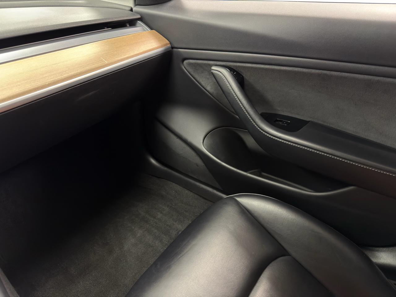 Tesla Model 3 Long Range Battery RWD 2018