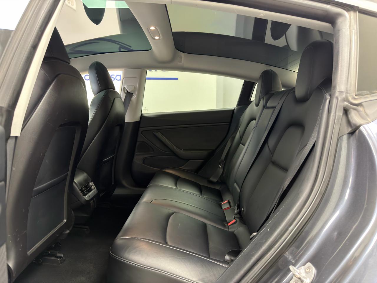 Tesla Model 3 Long Range Battery RWD 2018