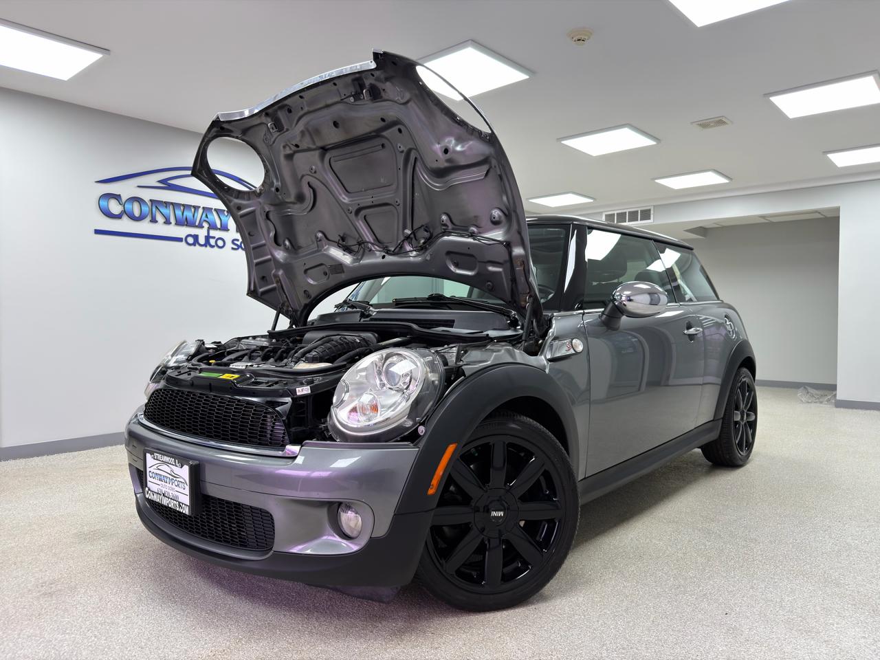 MINI Cooper Hardtop 2dr Cpe S 2010