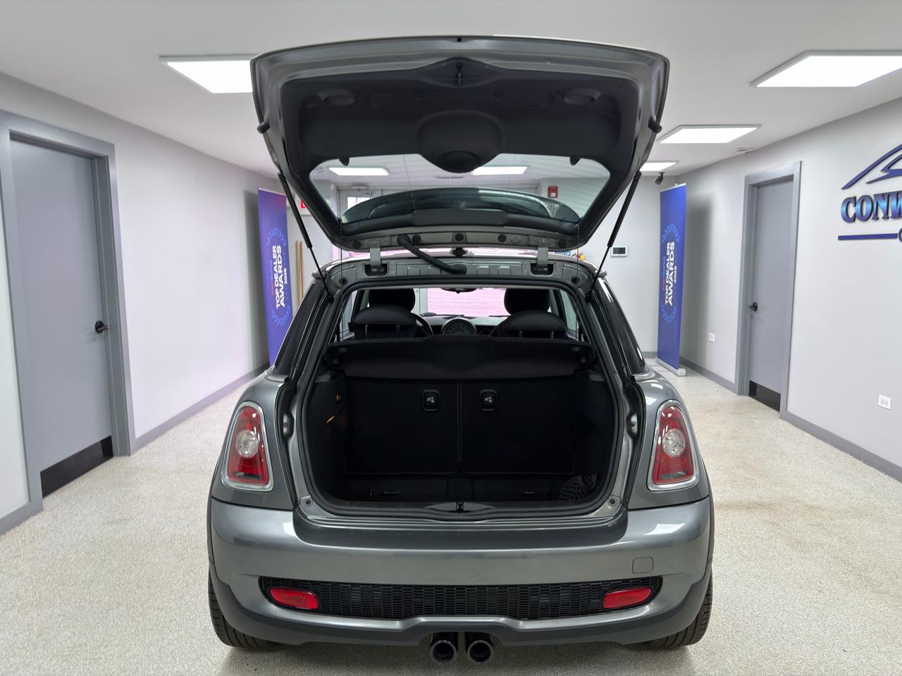 MINI Cooper Hardtop 2dr Cpe S 2010