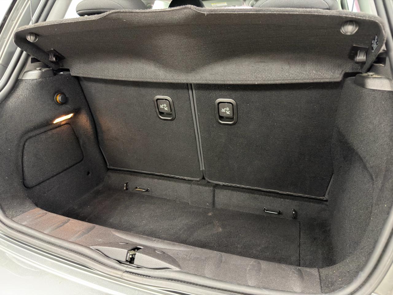 MINI Cooper Hardtop 2dr Cpe S 2010