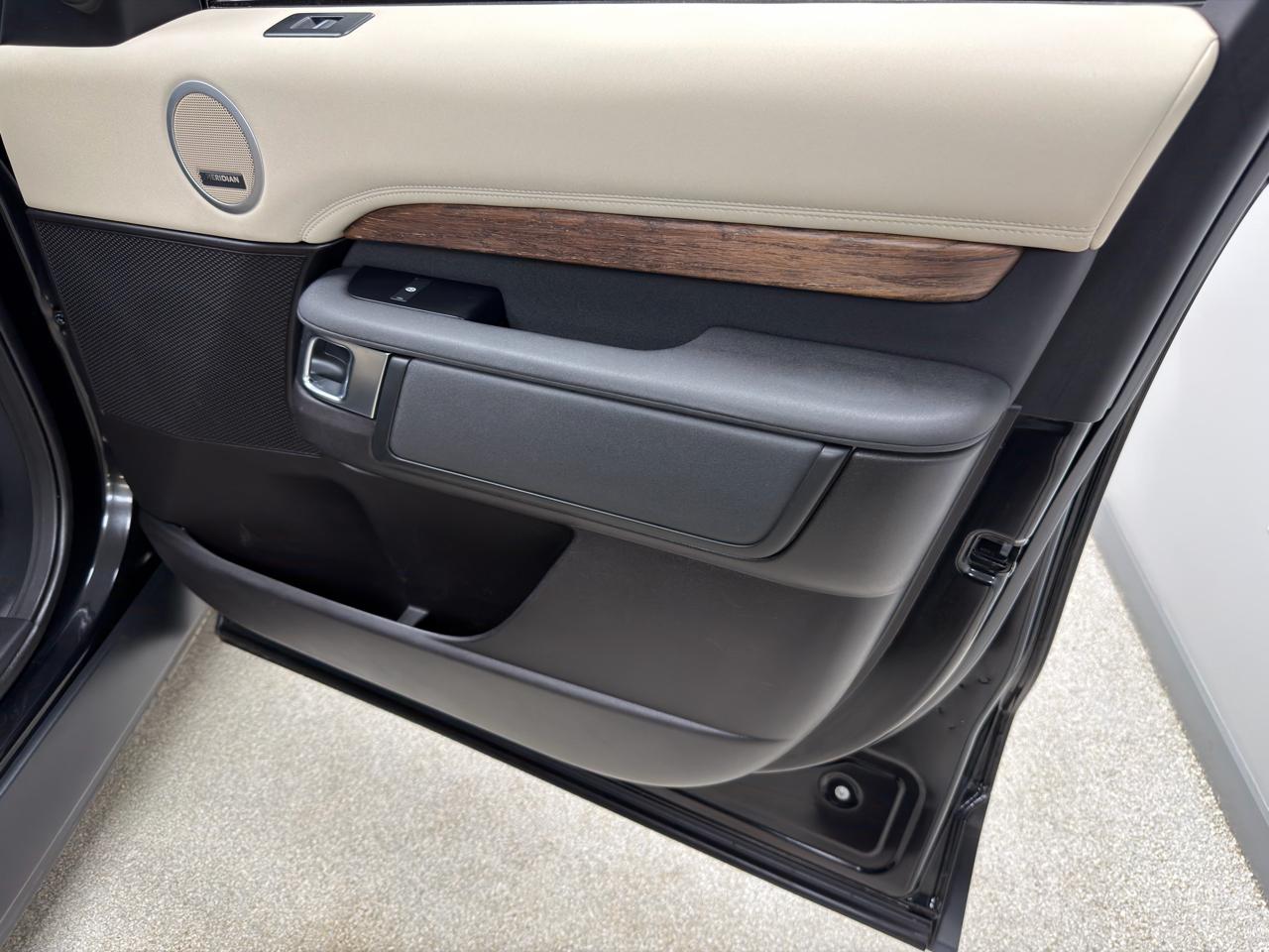 Land Rover Discovery HSE V6 Supercharged 2017