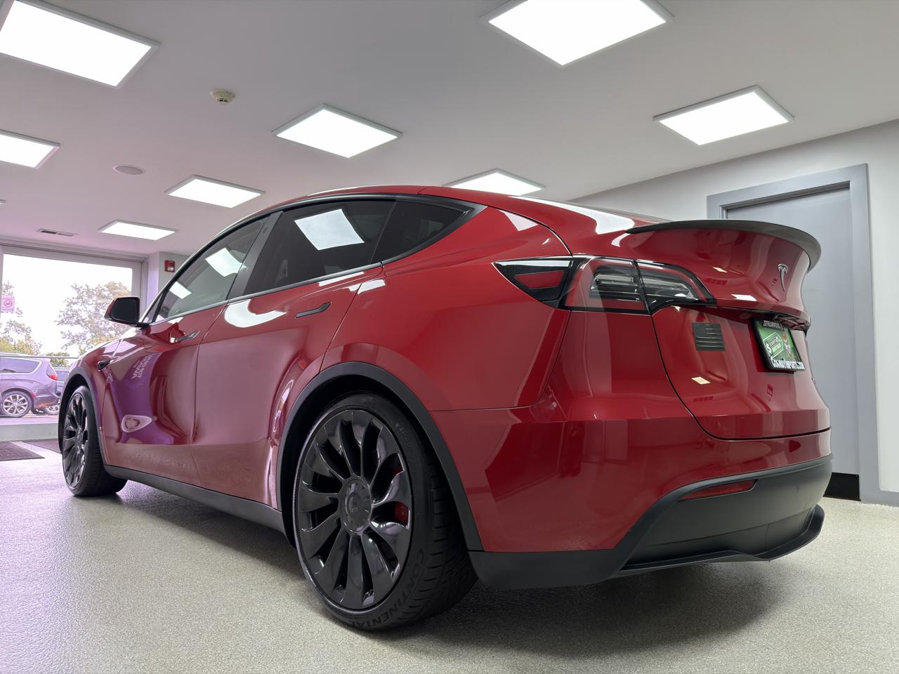 Tesla Model Y Performance AWD 2023