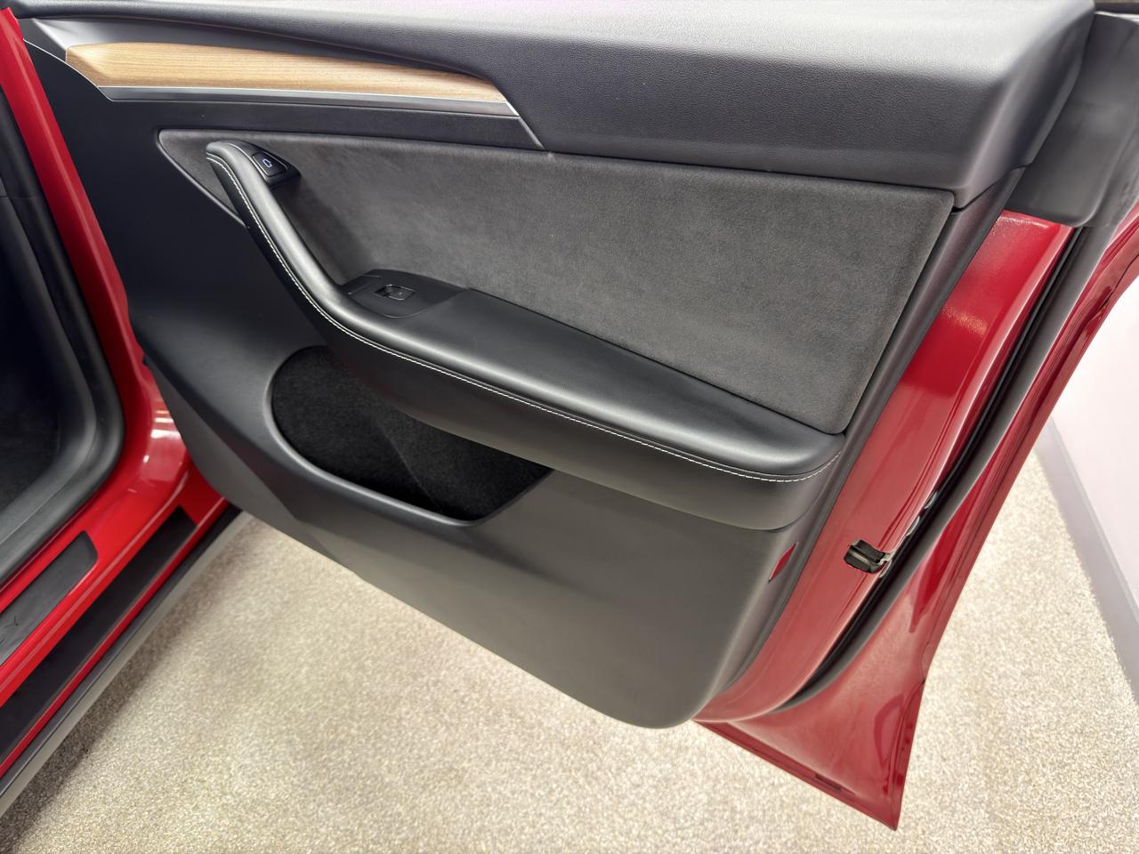 Tesla Model Y Performance AWD 2023