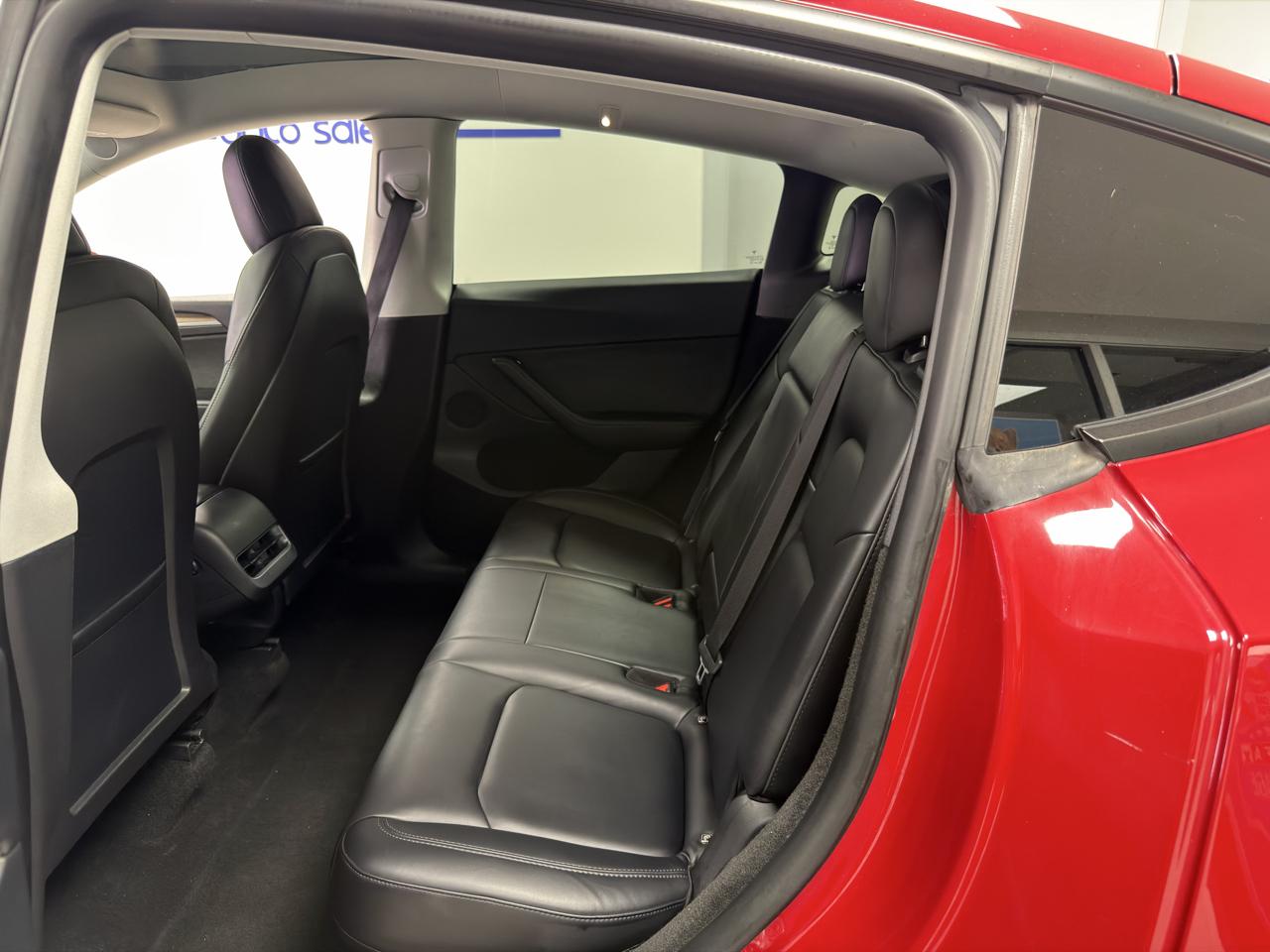Tesla Model Y Performance AWD 2023