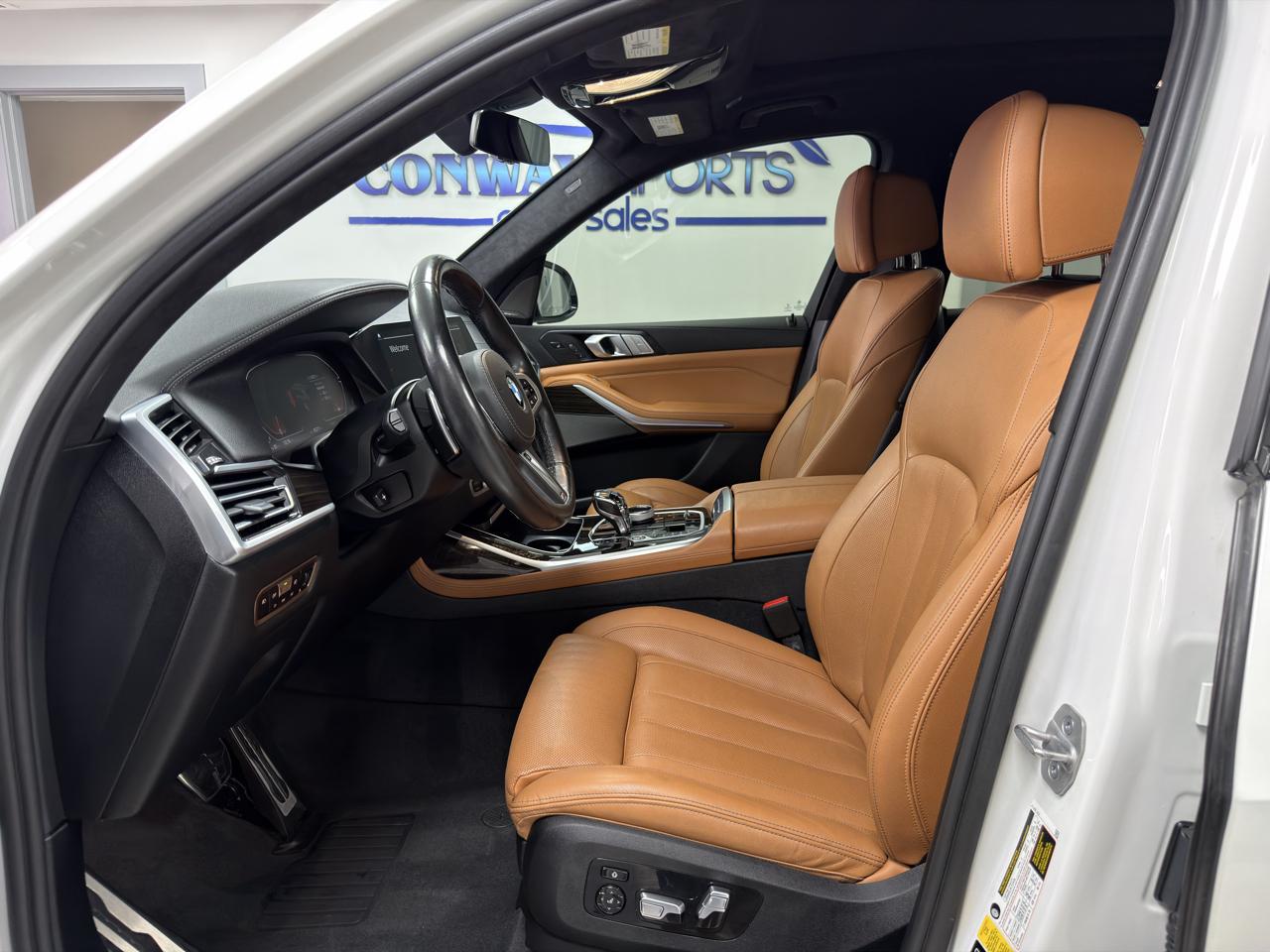 BMW X7 xDrive40i Sports Activity Vehicle 2021