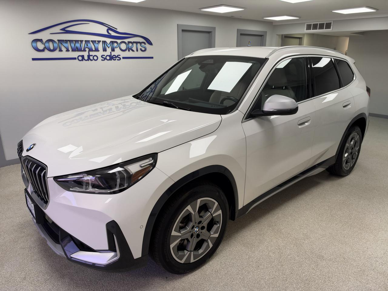 BMW X1 xDrive28i Sports Activity Vehicle 2024