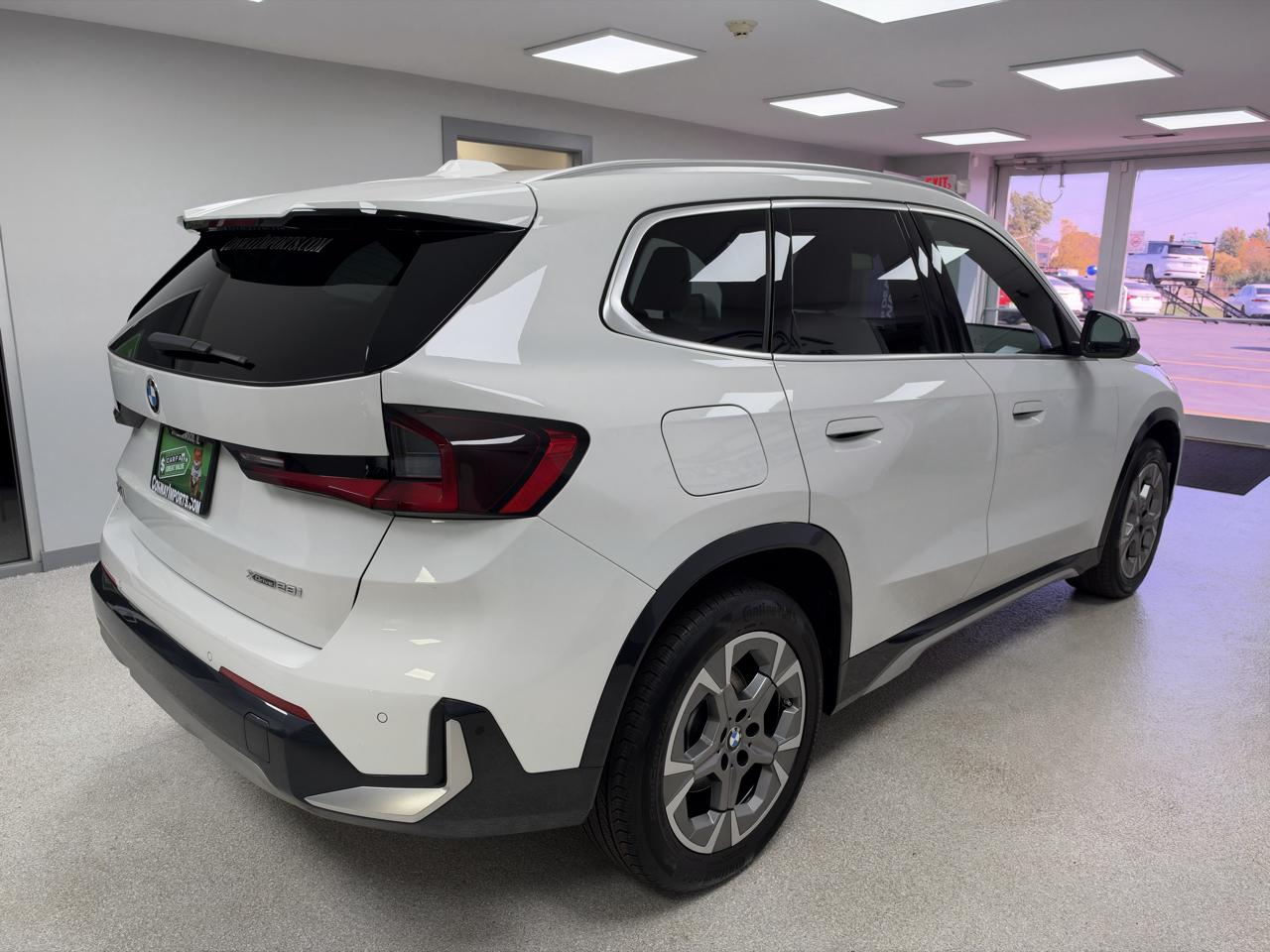 BMW X1 xDrive28i Sports Activity Vehicle 2024