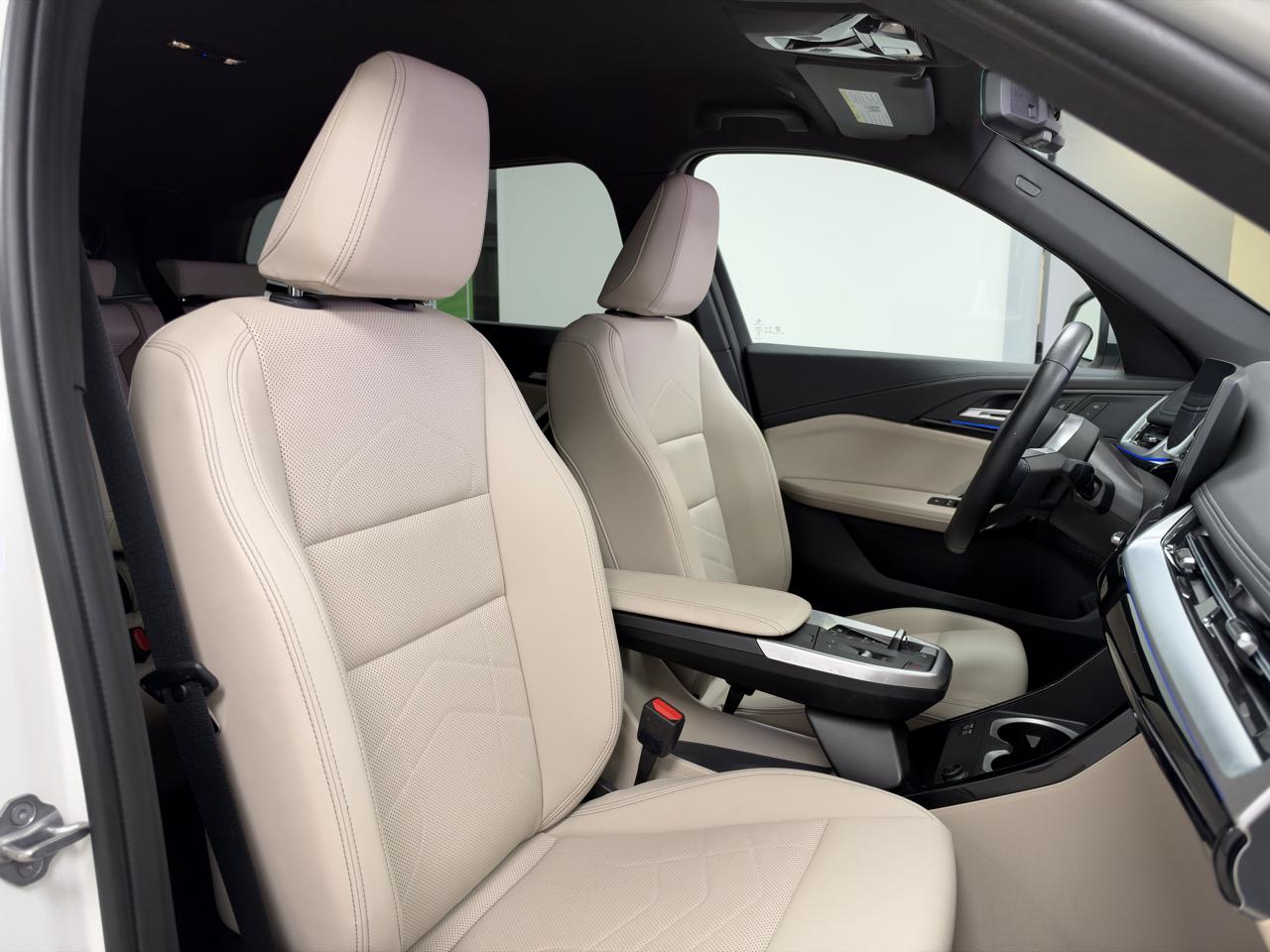 BMW X1 xDrive28i Sports Activity Vehicle 2024