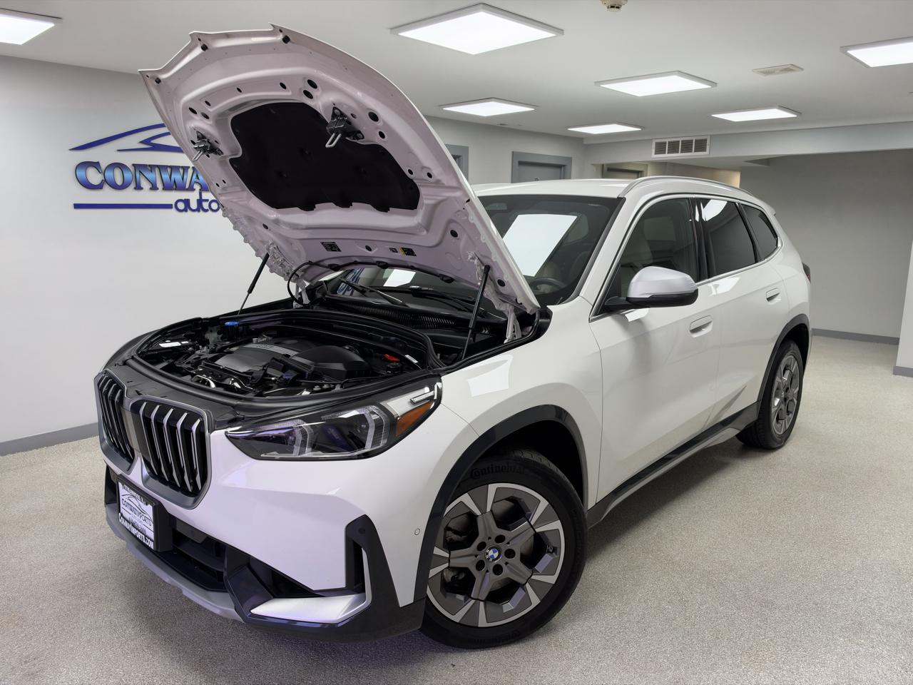 BMW X1 xDrive28i Sports Activity Vehicle 2024