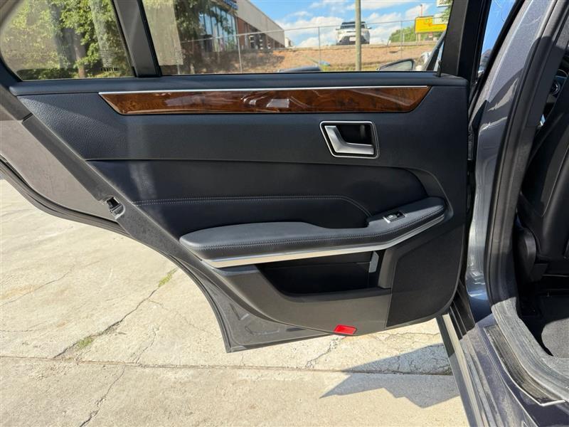 2014 Mercedes-Benz E-Class E350 Sport - Photo 17