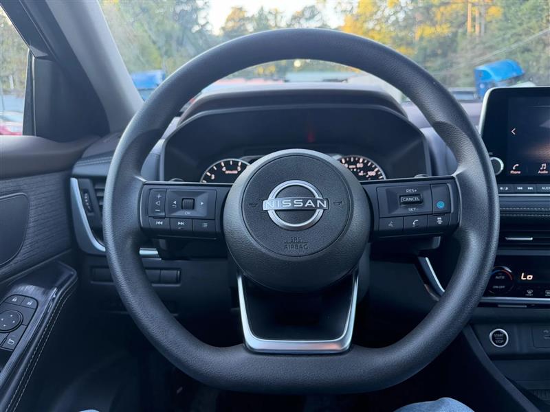 Nissan Rogue SV 2023