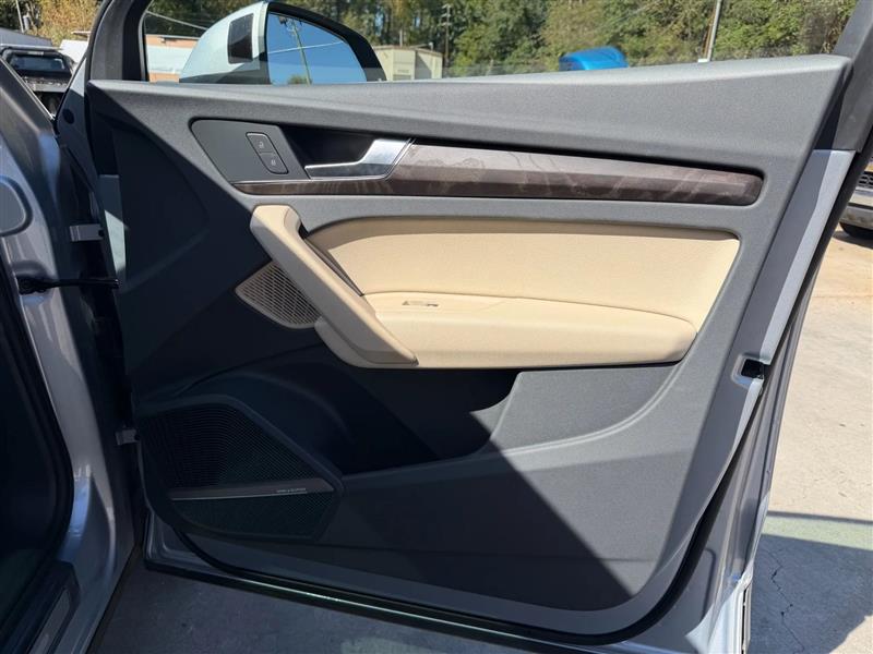 Audi Q5 2.0T Premium Plus quattro 2018