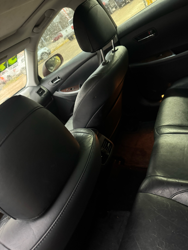 Lexus ES 350 Sedan 2011