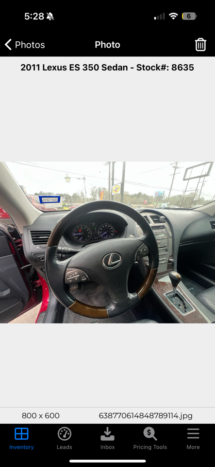 Lexus ES 350 Sedan 2011