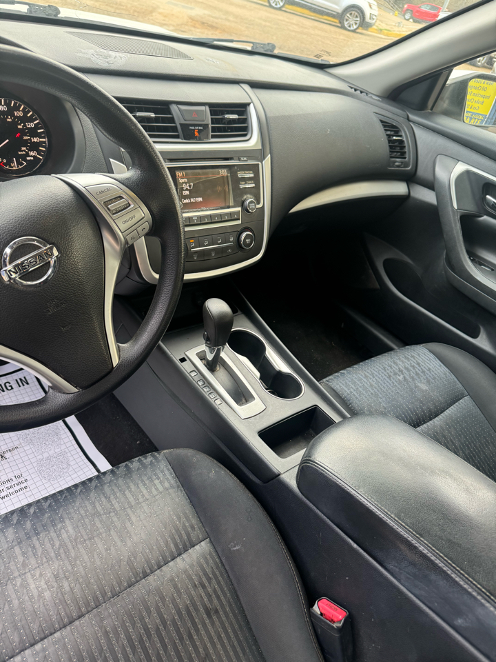 Nissan Altima 2.5 SR 2016