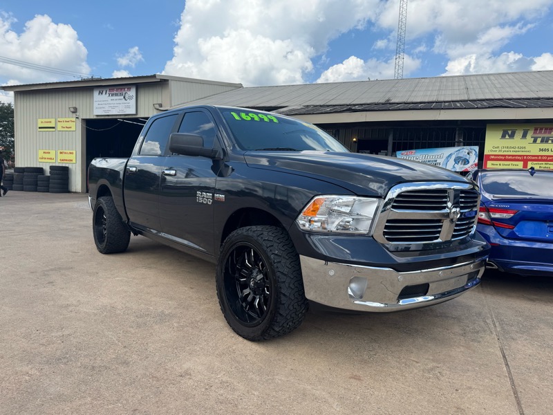 RAM 1500 2WD Crew Cab 140.5" Lone Star 2016