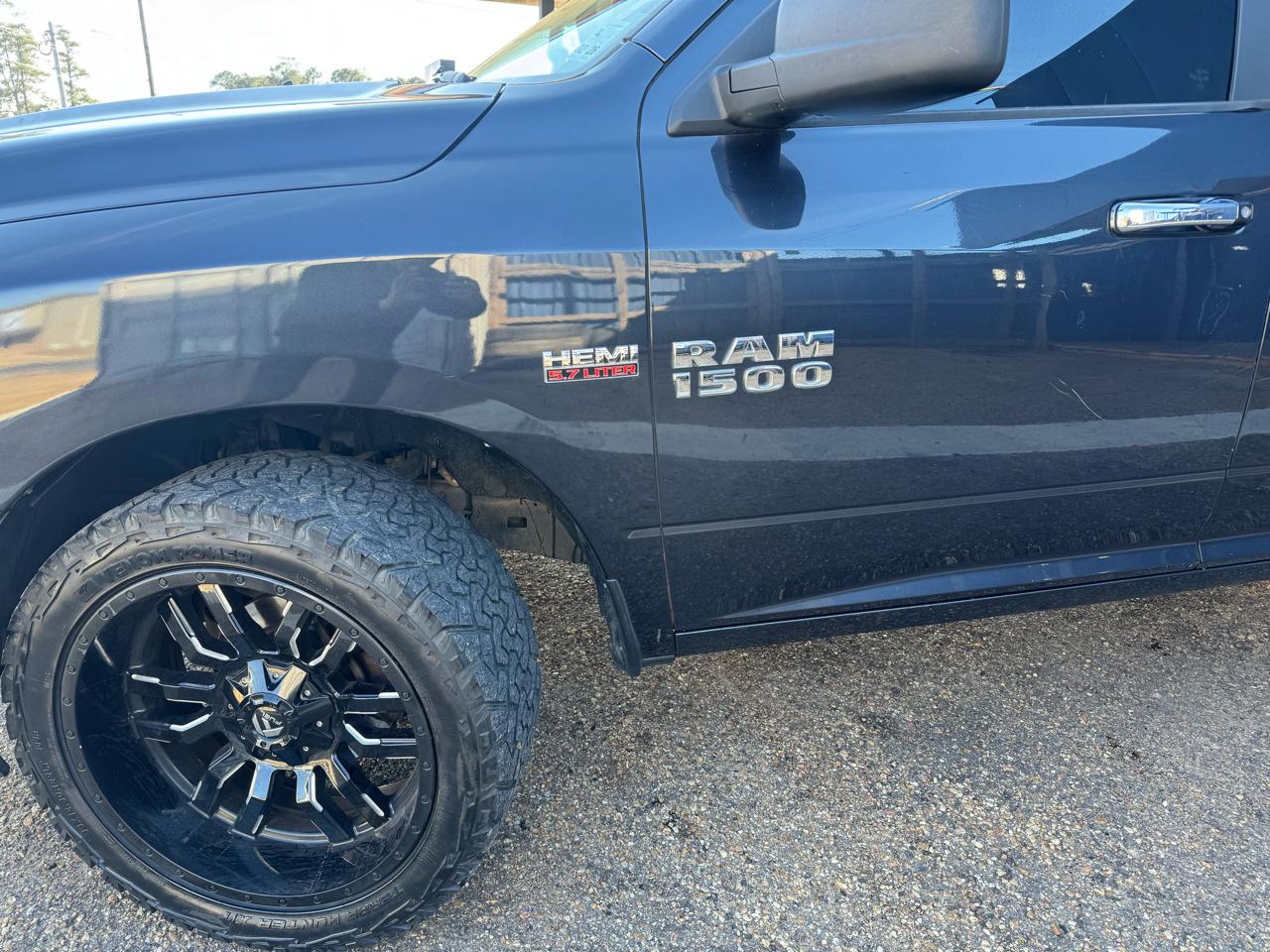 RAM 1500 2WD Crew Cab 140.5" Lone Star 2016