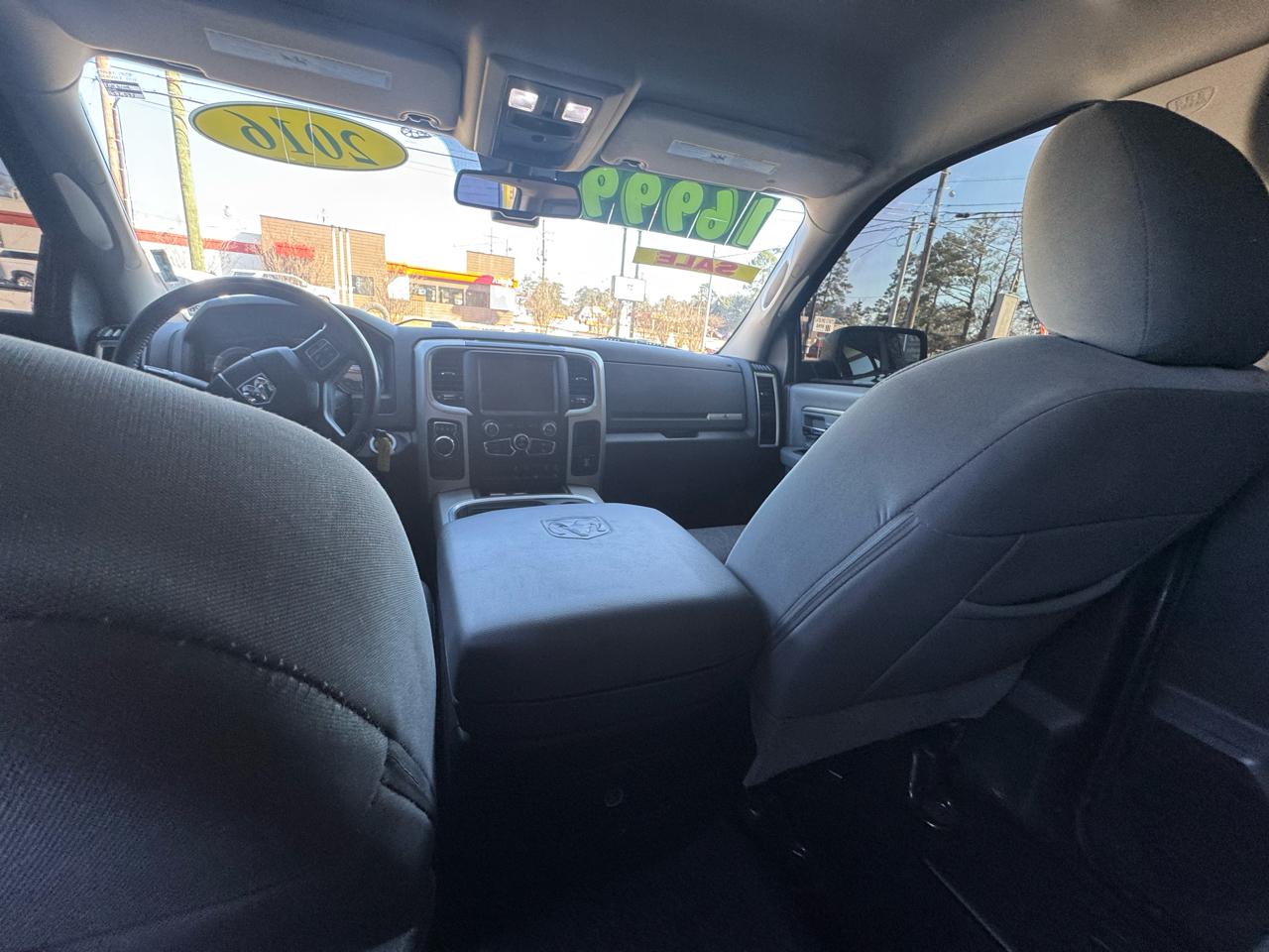 RAM 1500 2WD Crew Cab 140.5" Lone Star 2016