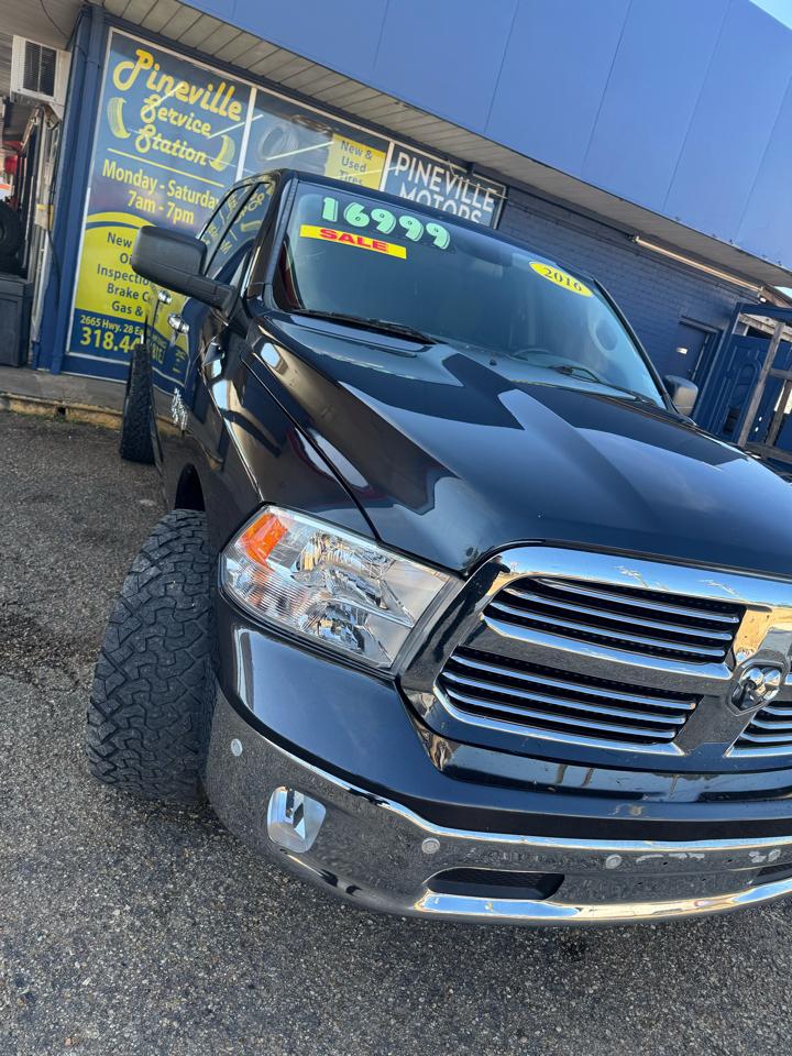 RAM 1500 2WD Crew Cab 140.5" Lone Star 2016