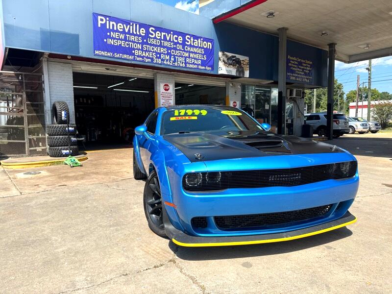 2018 Dodge Challenger SXT Plus 2D Coupe