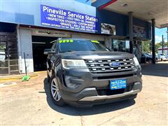 2017 Ford Explorer  2017 Ford Explorer