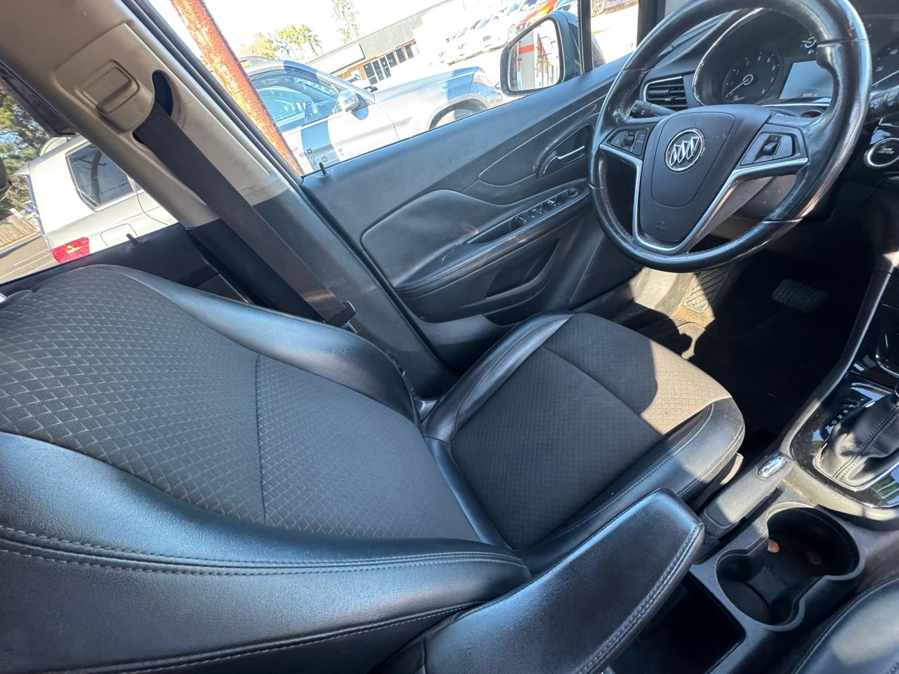 Buick Encore Preferred FWD 2020