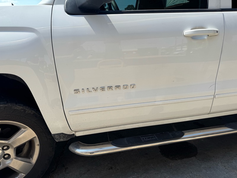 Chevrolet Silverado 1500 LT Crew Cab 2WD 2017 Chevrolet Silverado 1500 LT Crew Cab 2WD 2017