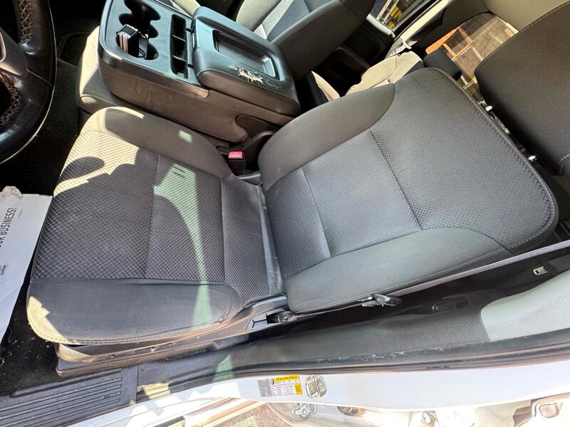 Chevrolet Silverado 1500 LT Crew Cab 2WD 2017 Chevrolet Silverado 1500 LT Crew Cab 2WD 2017