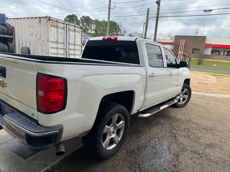 Chevrolet Silverado 1500 LT Crew Cab 2WD 2017