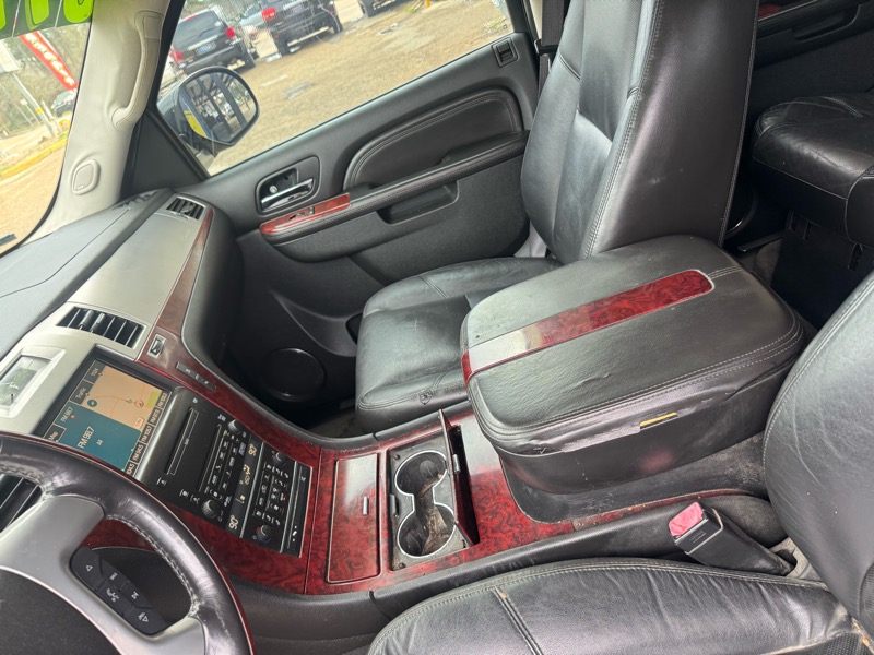 Cadillac Escalade ESV AWD Premium 2010