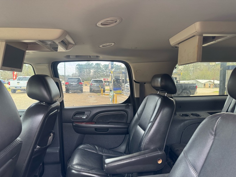 Cadillac Escalade ESV AWD Premium 2010