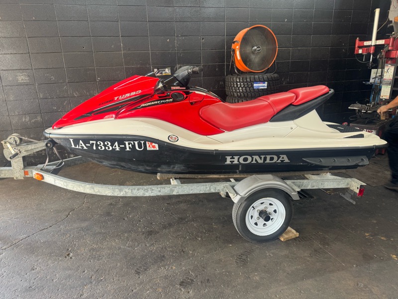 HLT Trailers Unknown  2007