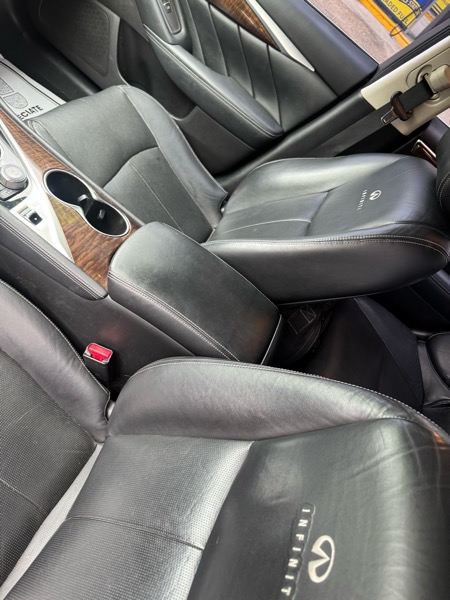 Infiniti Q50 Premium 2014