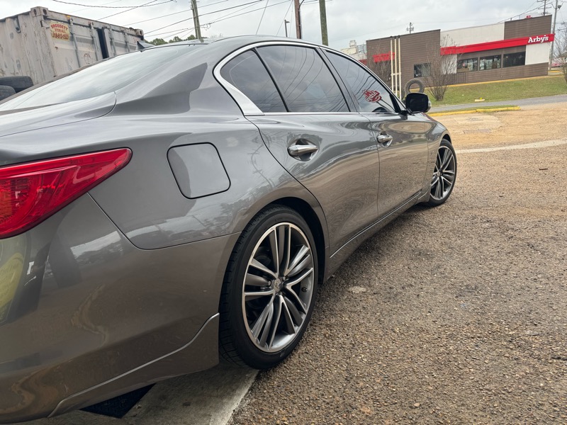 Infiniti Q50 Premium 2014